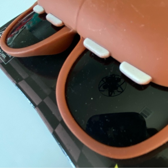 FNAF Freddy Fazbear Halloween Costume Mask Sunglasses Five Nights at Freddys New - Picture 9 of 11